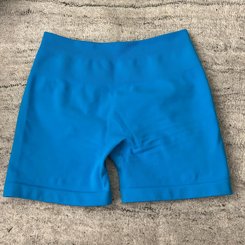 AUROLA SHORTS blue small